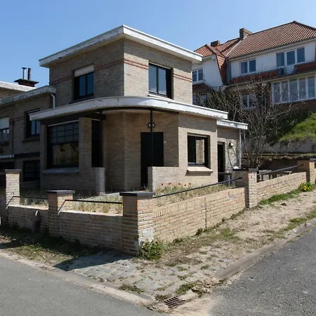 Nyaraló Rustig, Gezellig Zonnig Vakantiehuis Op 100 M Van De Zee In Sint Idesbald. Uniek *